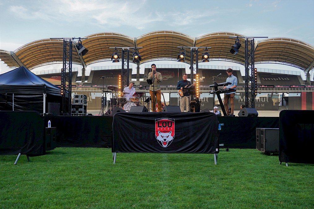 Chanteur lyonnais et groupe de musique à Lyon